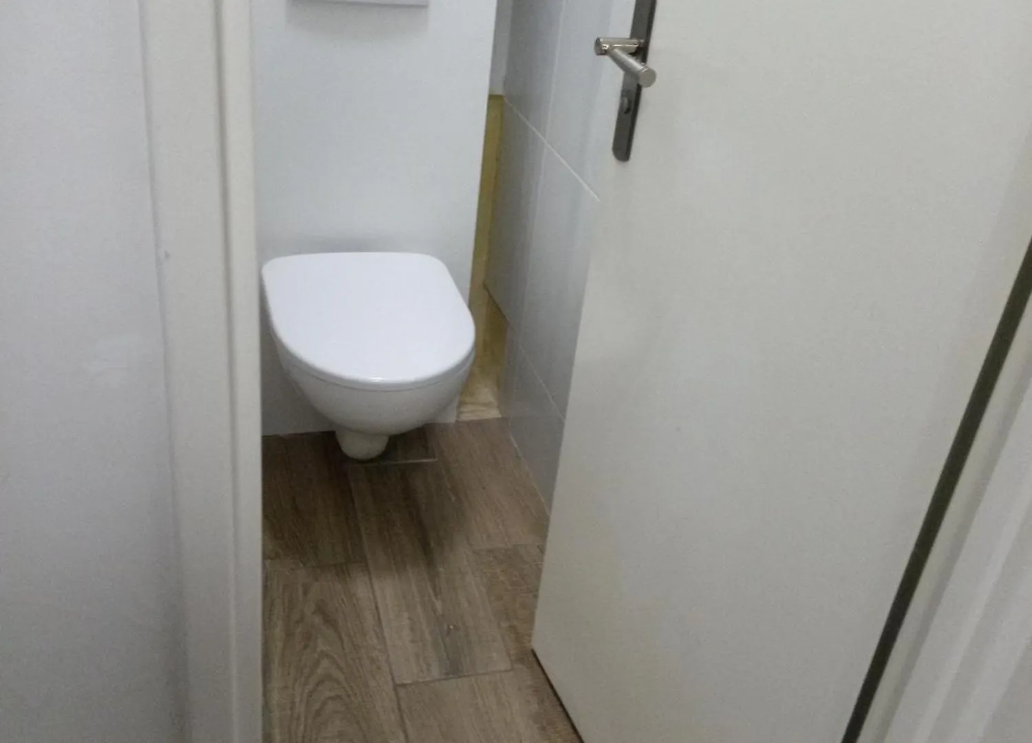 Paris Chambre Luxe -Opera 15Mins-Chambre Avec Salle De Bain Commune 0*,